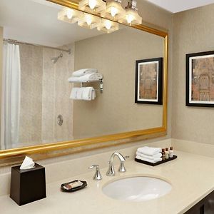 Guest Room 1 King